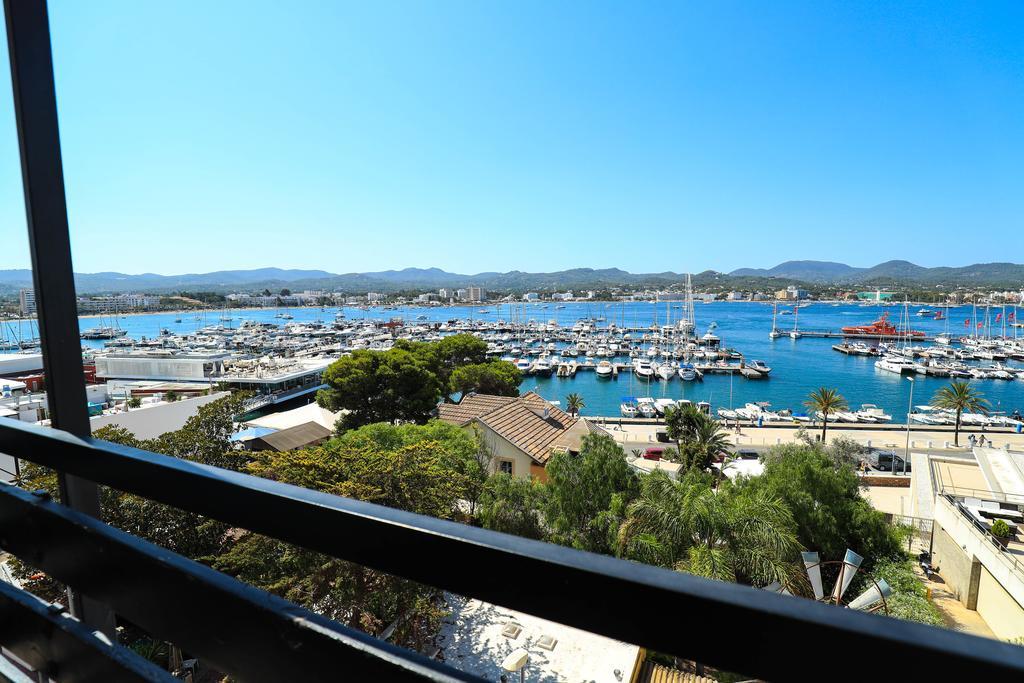 Hotel Es Mitjorn Sant Antoni de Portmany Exterior foto